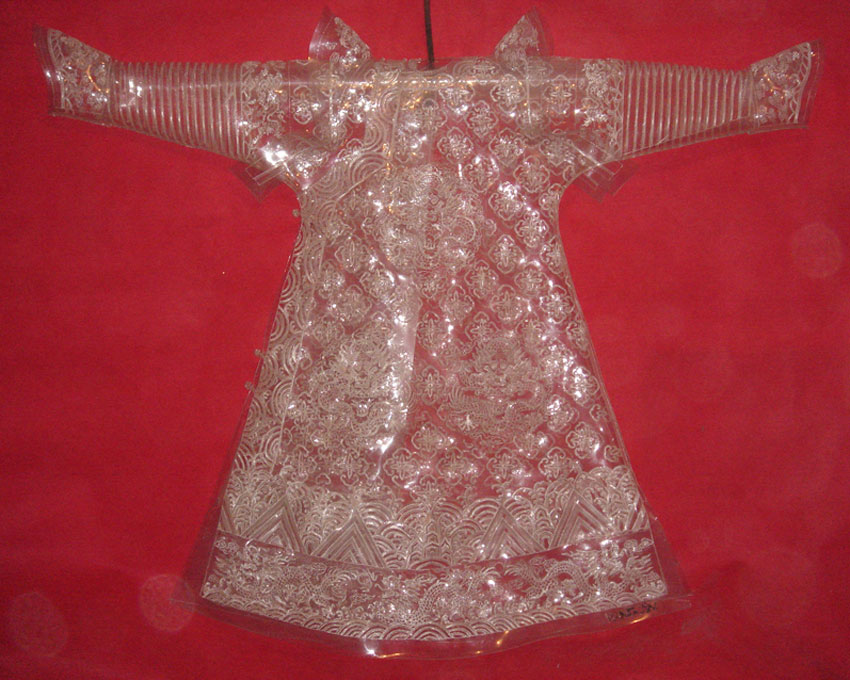 Wang Jin, Robe